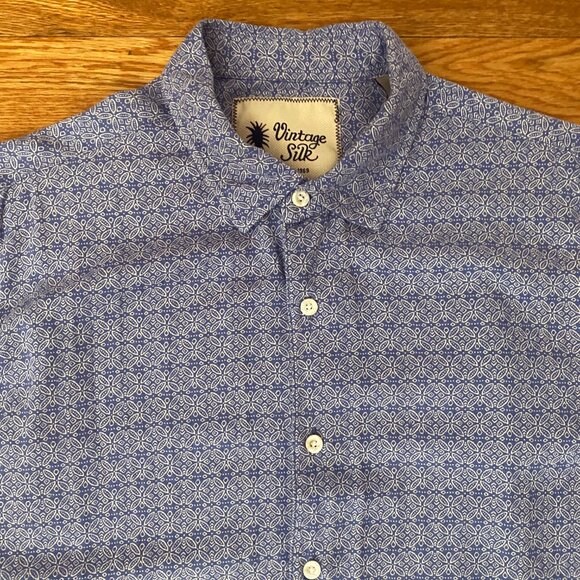 Vintage Silk Circa 1969 Men's Geometric Floral Button Up Shirt Size L - Picture 1 of 6